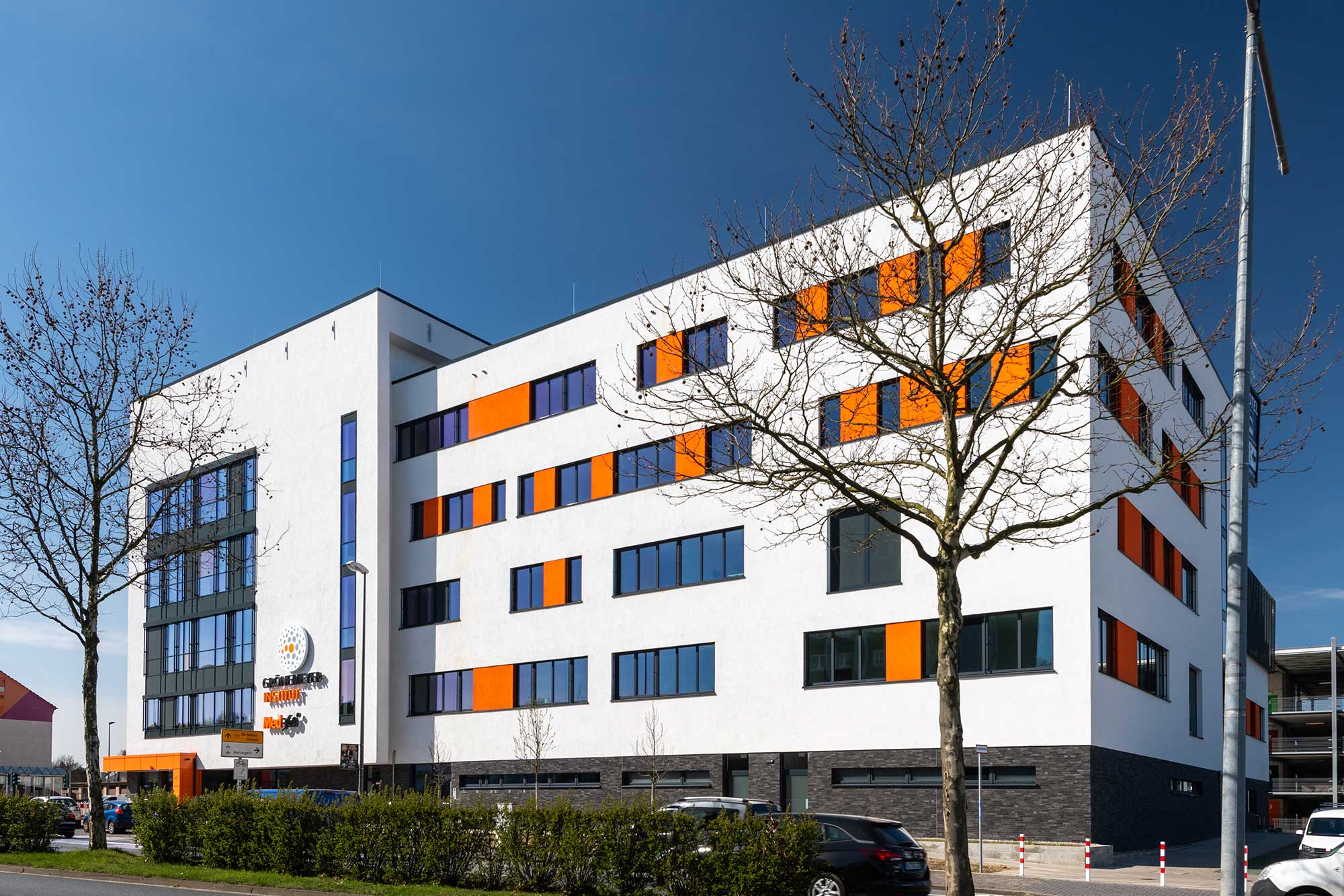 Aussenansicht des Grönemeyer Institutes in Bochum